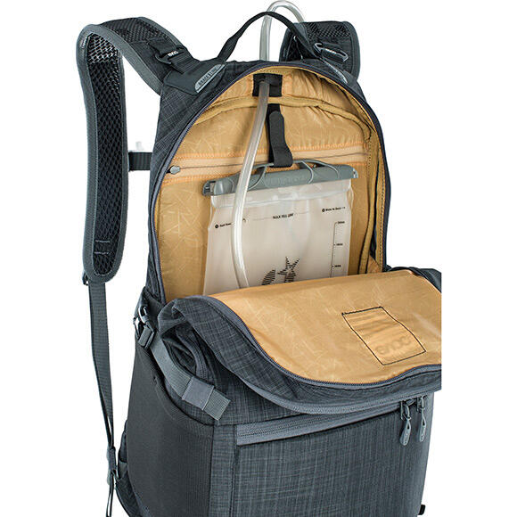 EVOC Stage Capture 16l - Bilde 8